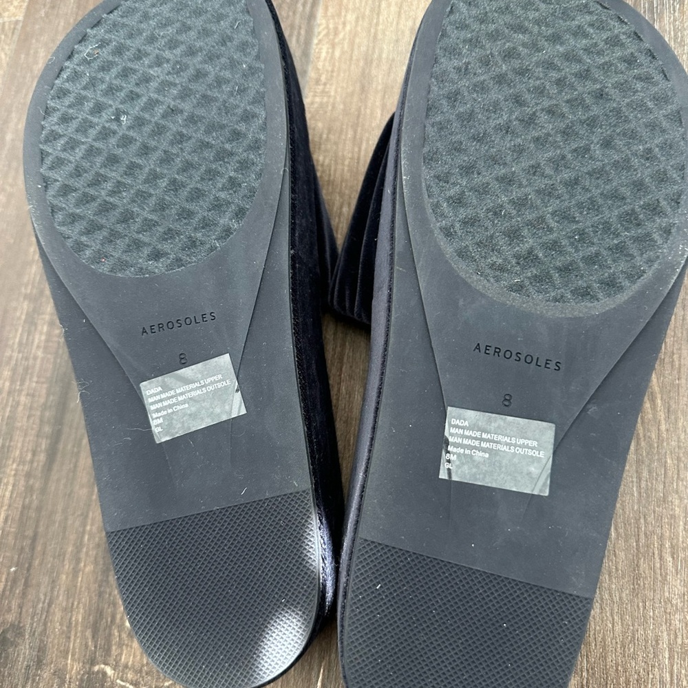 AEROSOLES navy crushed velvet slides size 8 - Picture 6 of 7